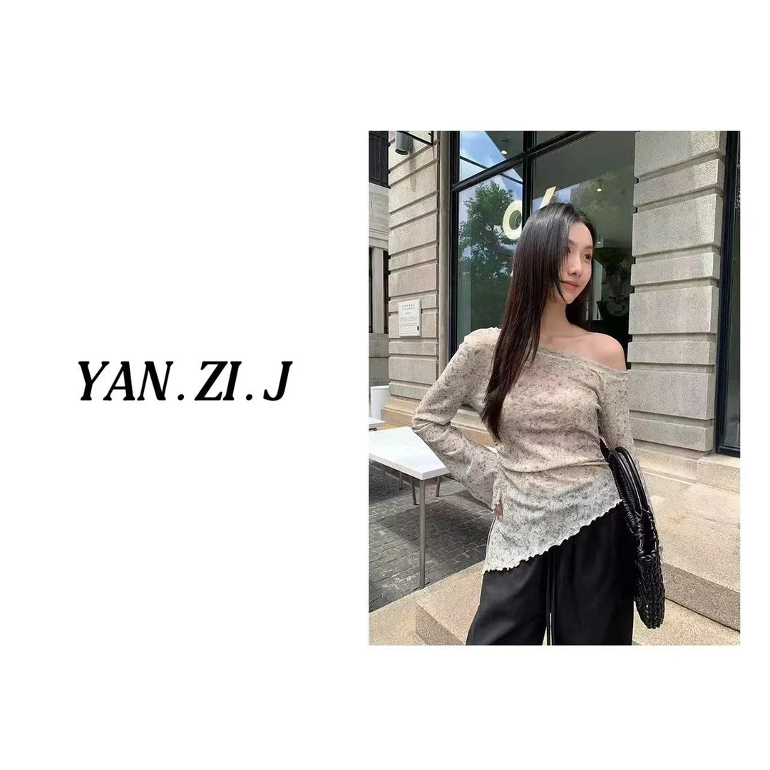 【YANZIJIA】设计感下摆不规则斜肩花色防晒T恤（以直播间实物为准）