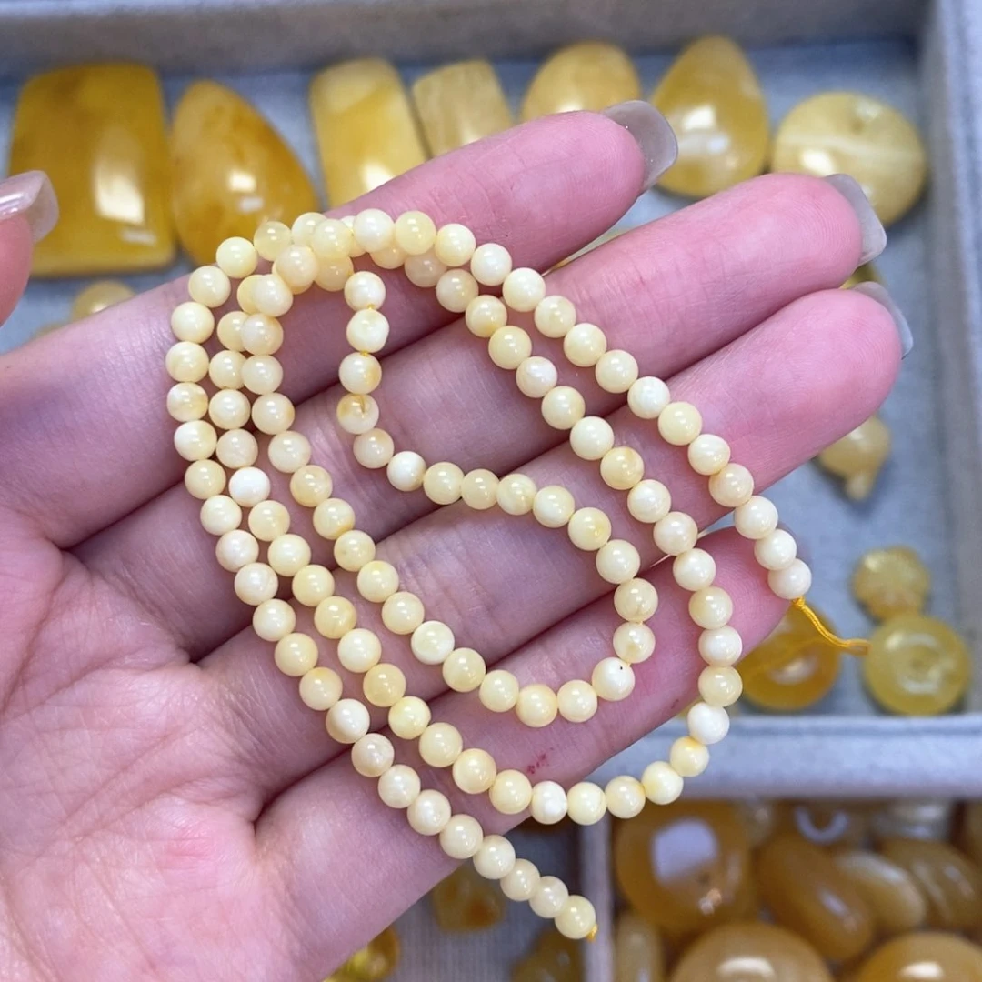 蜜蜡颈饰未镶嵌白链子