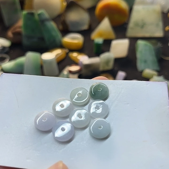 定制翡翠未镶嵌翡翠定制