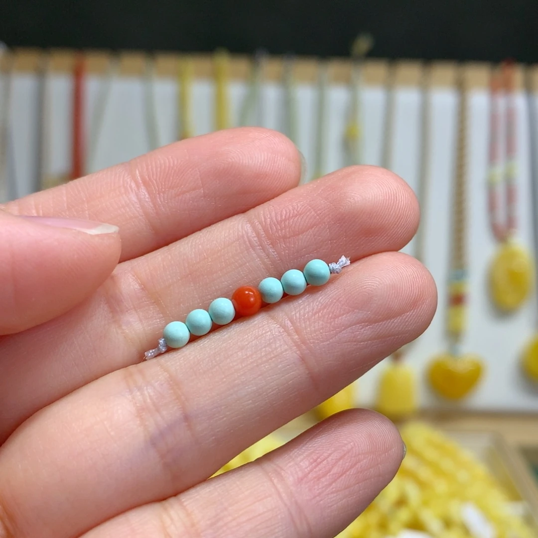 南红玛瑙未镶嵌配饰3.3mm