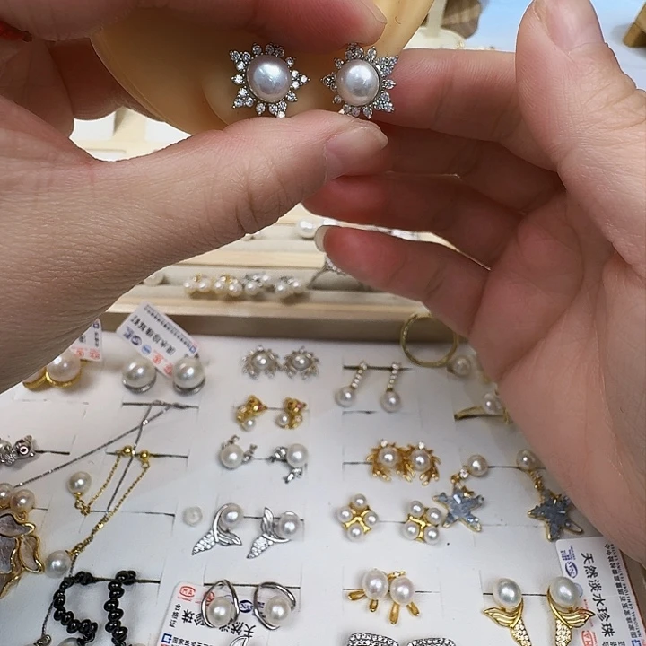 淡水珍珠耳饰合金