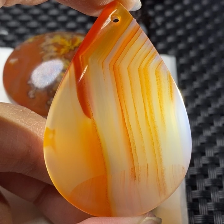玛瑙/玉髓颈饰未镶嵌