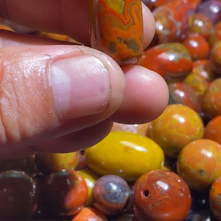 玛瑙/玉髓战国红桶珠未镶嵌@*子