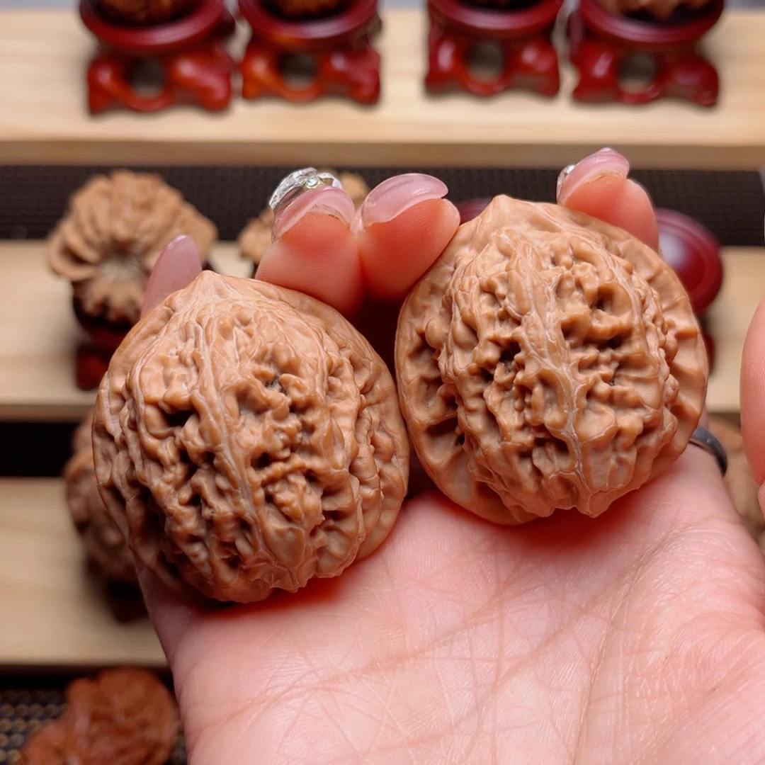 文玩核桃把件凤凰台