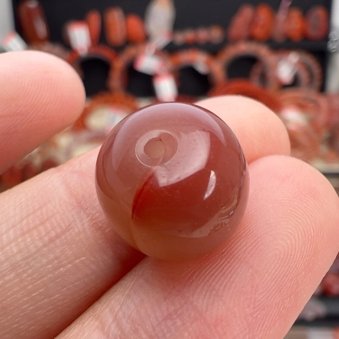 南红玛瑙未镶嵌颈饰冰紫小老型