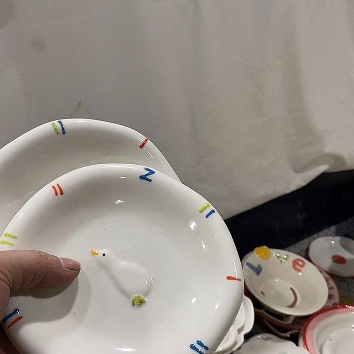 狐***狸瓷片陶瓷制品生产