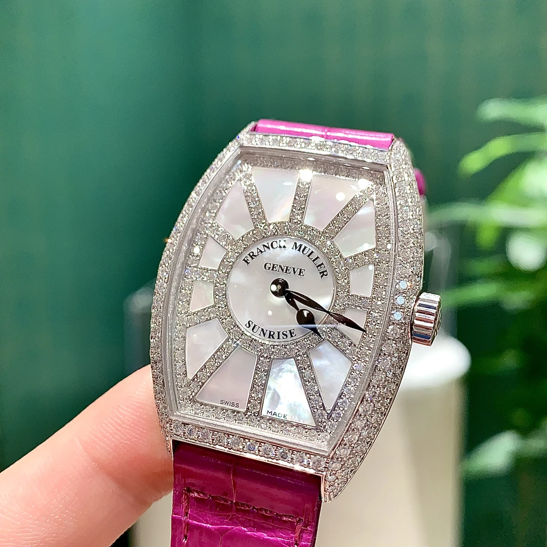 99新 Franck Muller/法兰克穆勒 酒桶白贝585石英白金31*39盘尾款