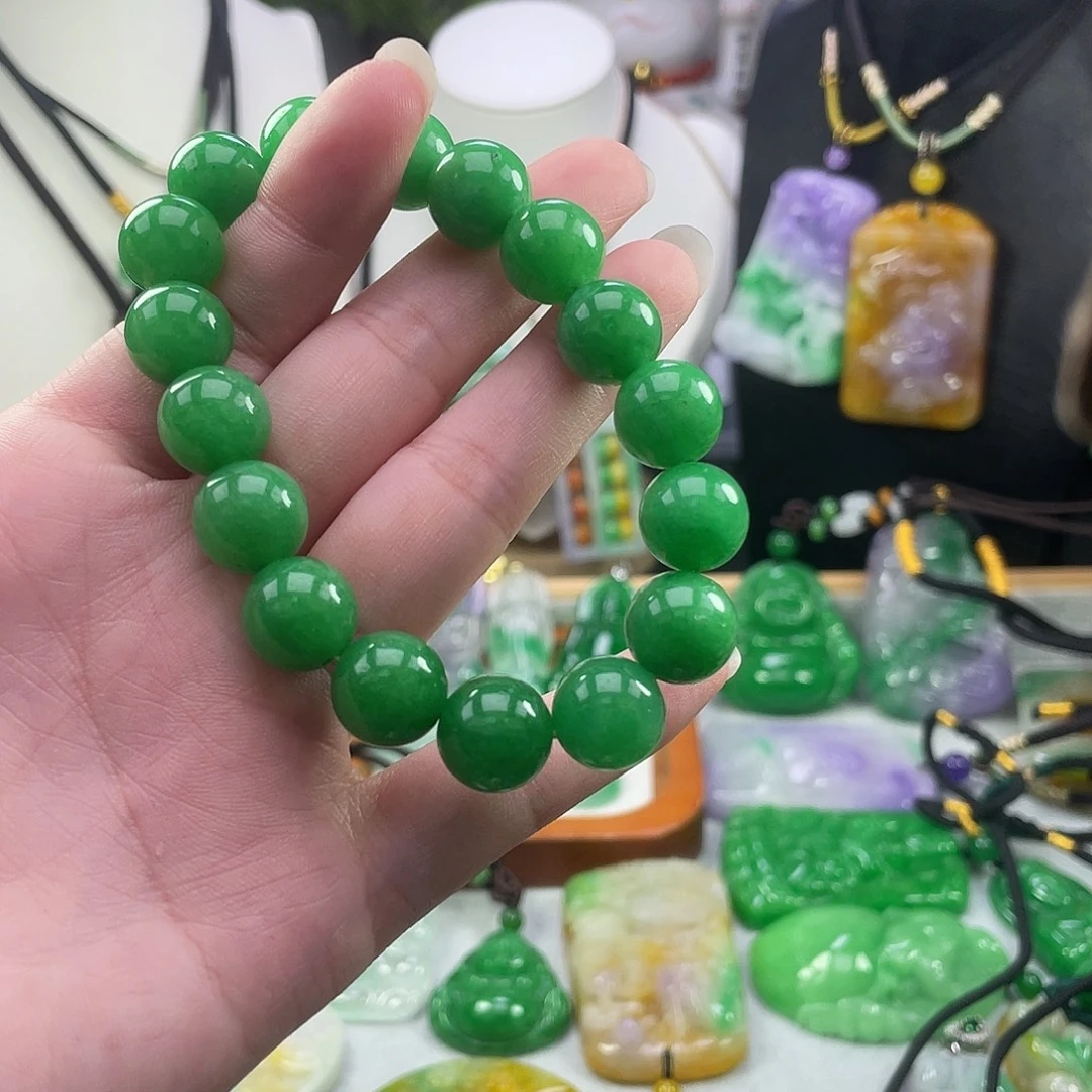 吊坠(赠链)未镶嵌翡翠