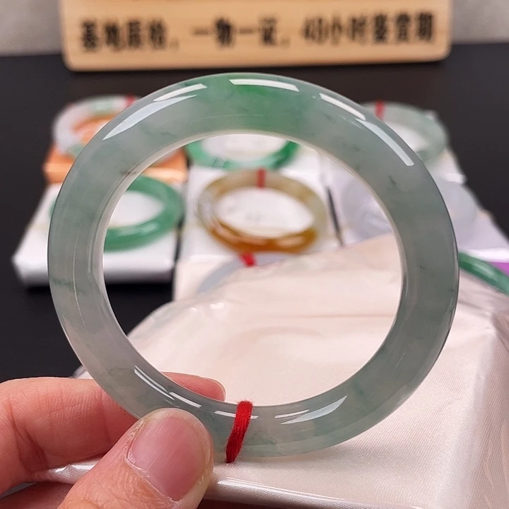 翡翠未镶嵌手镯手镯53