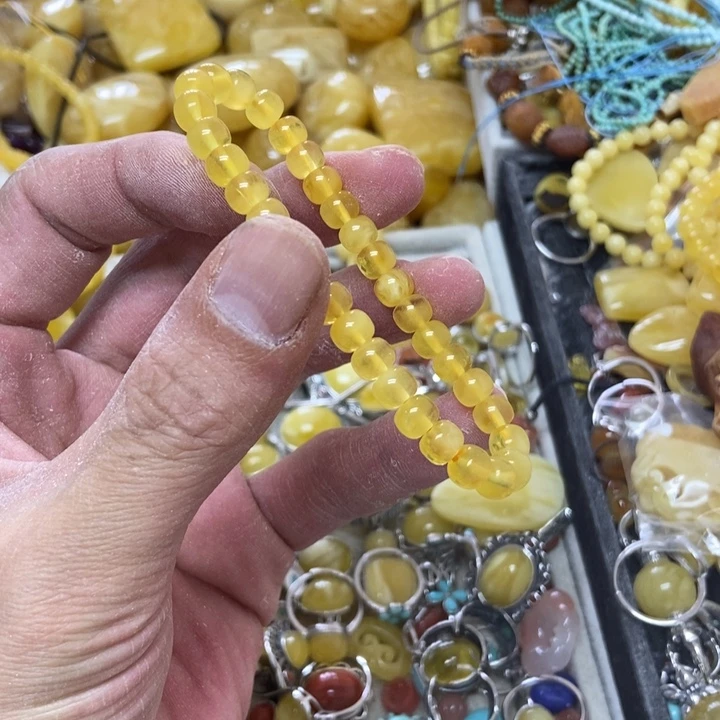 未镶嵌蜜蜡裸石多样性发货