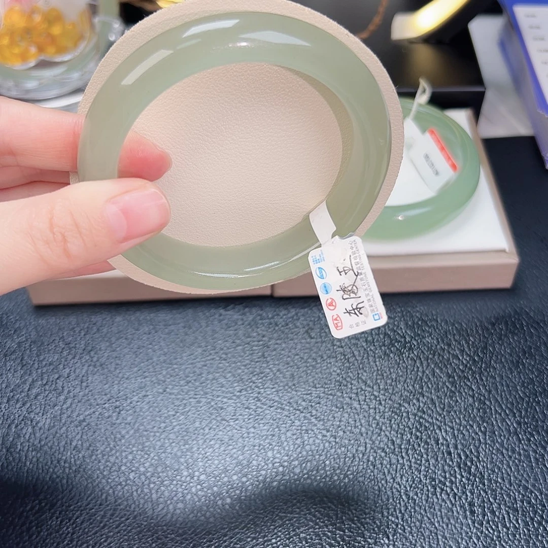 东陵石未镶嵌手镯59/60