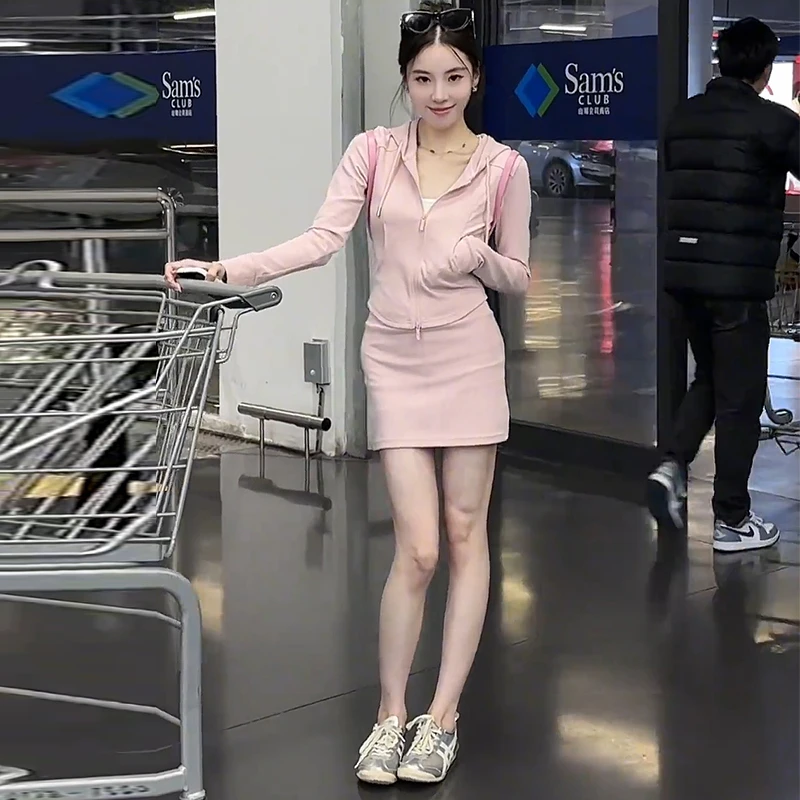 时尚洋气套装女2025秋季新款时髦连帽开衫半身裙短裙休闲两件套潮