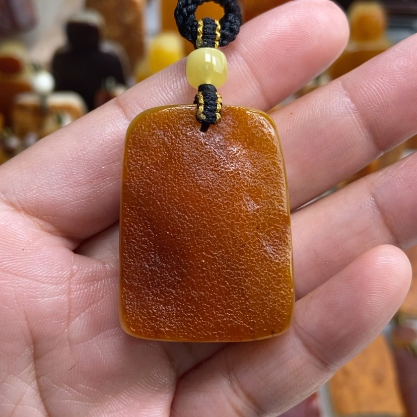 【闪购商品】琥珀颈饰未镶嵌