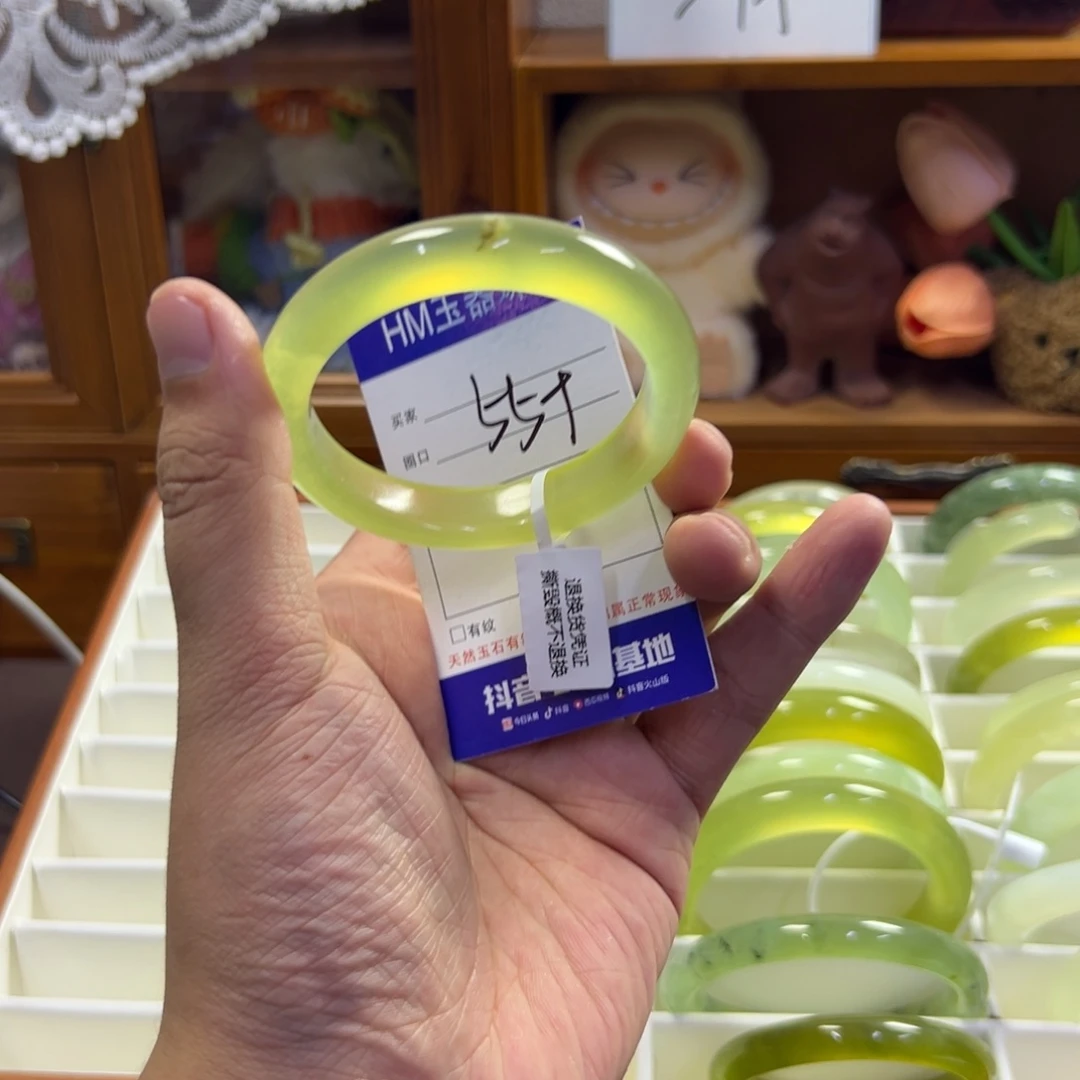 蛇纹石玉未镶嵌手镯149