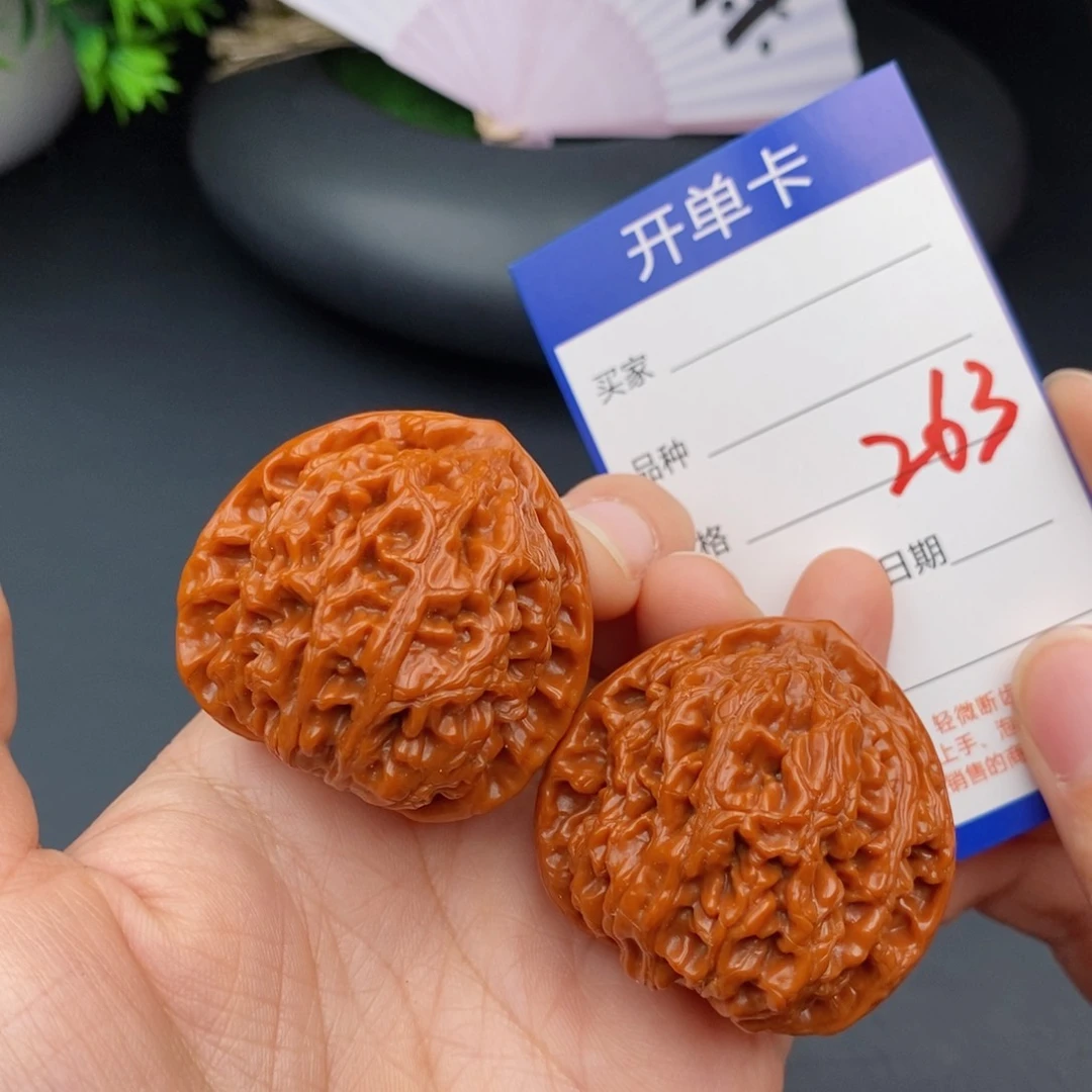 文玩核桃把件42水龙纹263