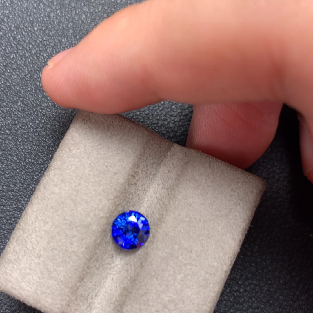 彩色蓝宝石裸石裸石1.02ct