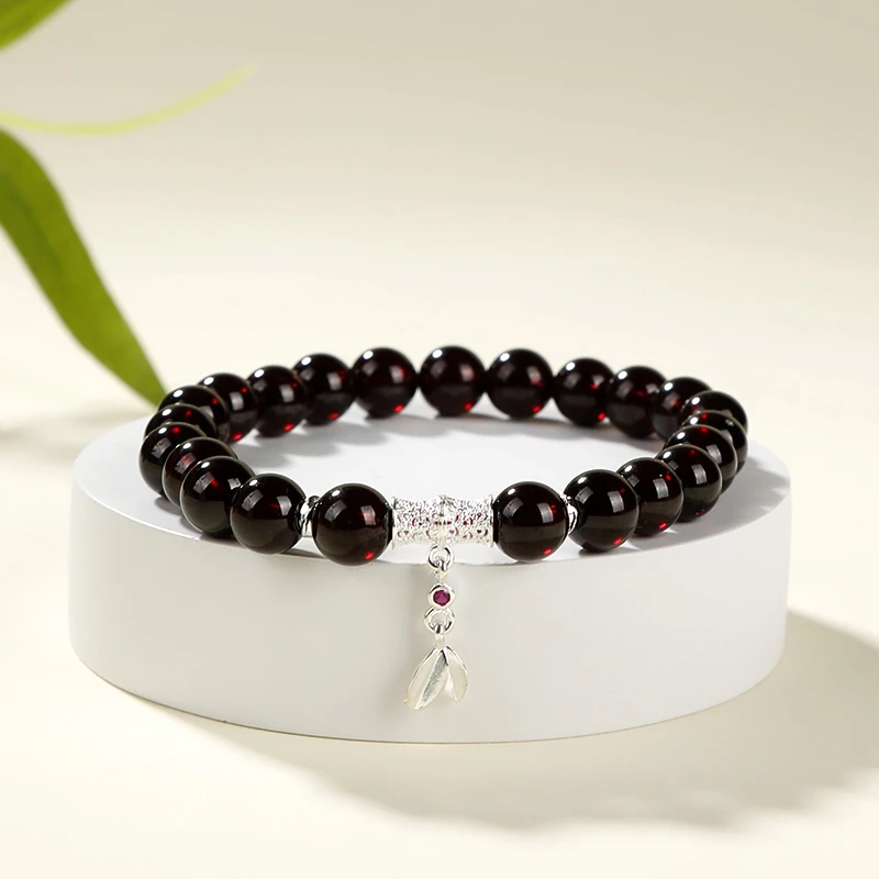 石榴石手串 单圈约7.7mm 多样性发货 拍一发一