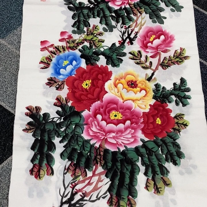 手绘作品等多种形式进行