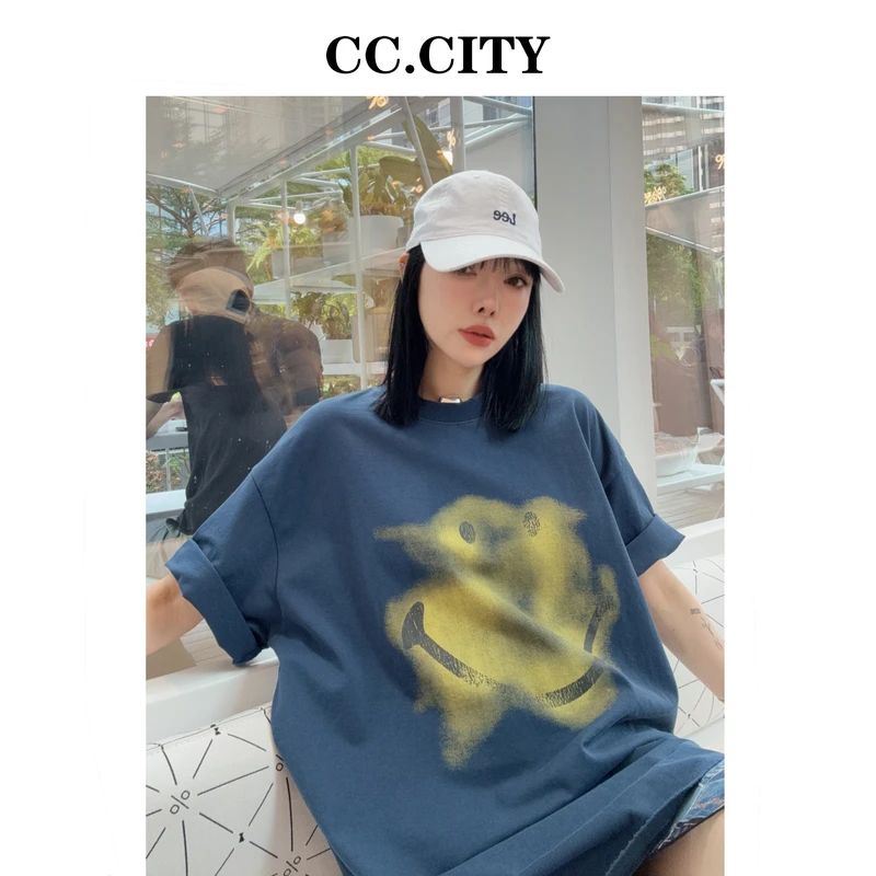 【蔡丽丽 & 添羽 】时尚个性百搭洗水棉做旧大版笑脸宽松T恤wYJ2133