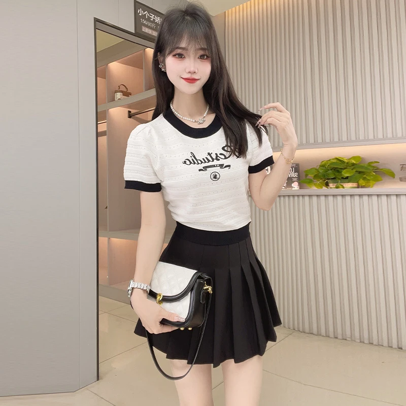 撞色短袖针织T恤女夏季新款圆领小众镂空搭配修身短款辣妹上衣