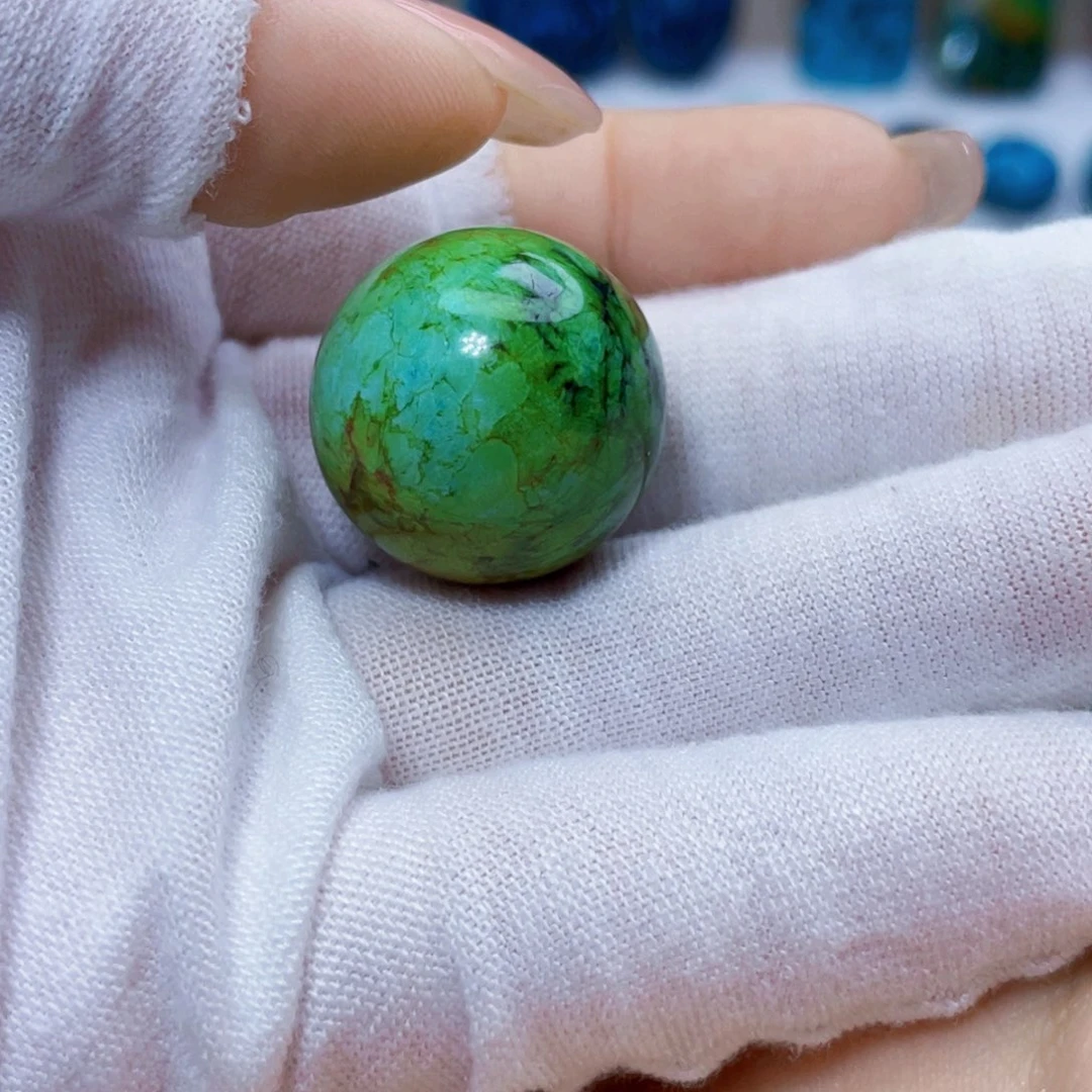 绿松石未镶嵌饰品