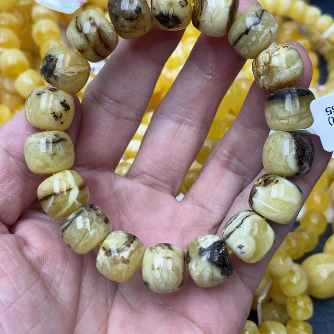 琥珀未镶嵌珠宝奇石6