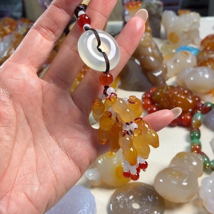 玛瑙/玉髓未镶嵌吊坠(不含链)