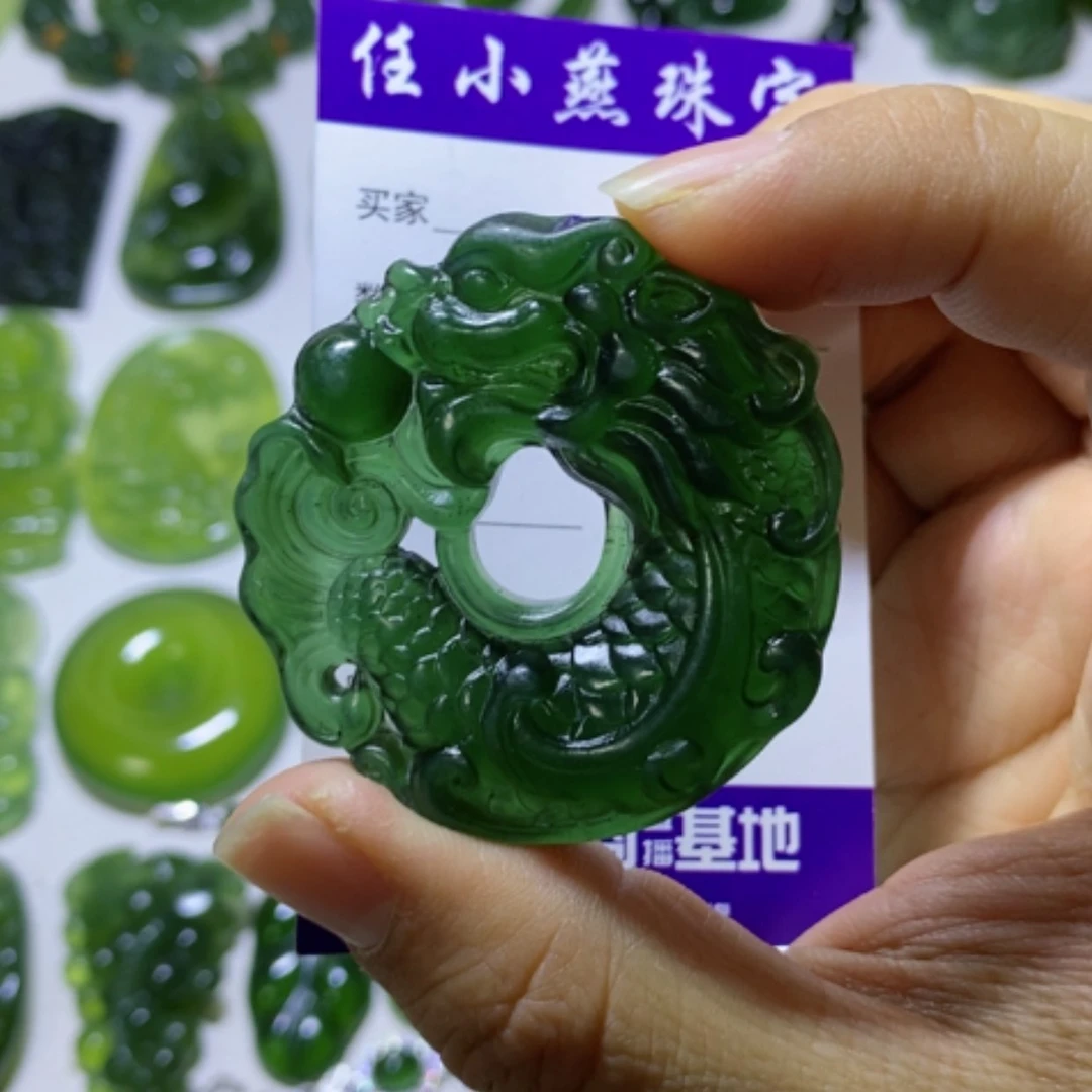 【闪购商品】未镶嵌蛇纹石玉颈饰仗***涯