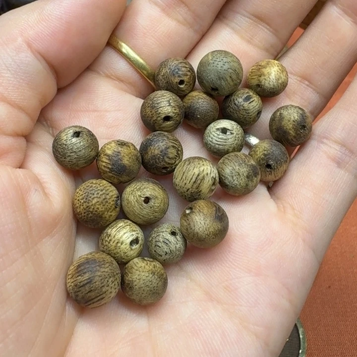 大叶紫檀（黑酸枝木类）