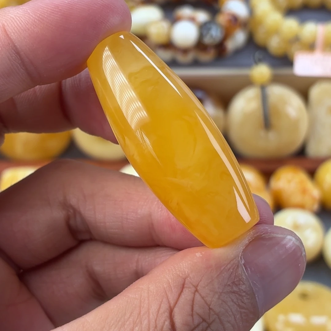 琥珀未镶嵌裸石天珠