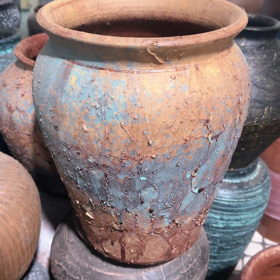 带孔口径16高度23微瑕