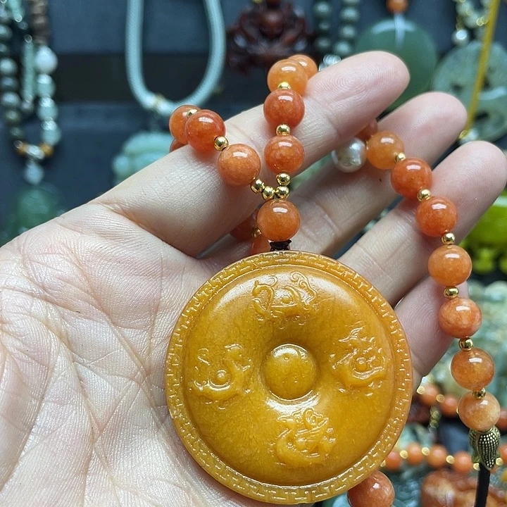 未镶嵌蛇纹石玉颈饰