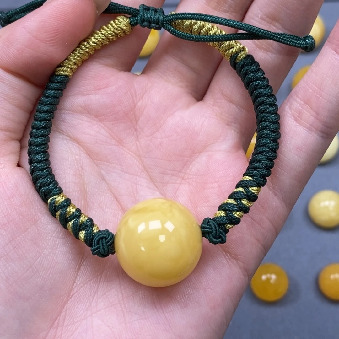 未镶嵌琥珀裸石纯天然