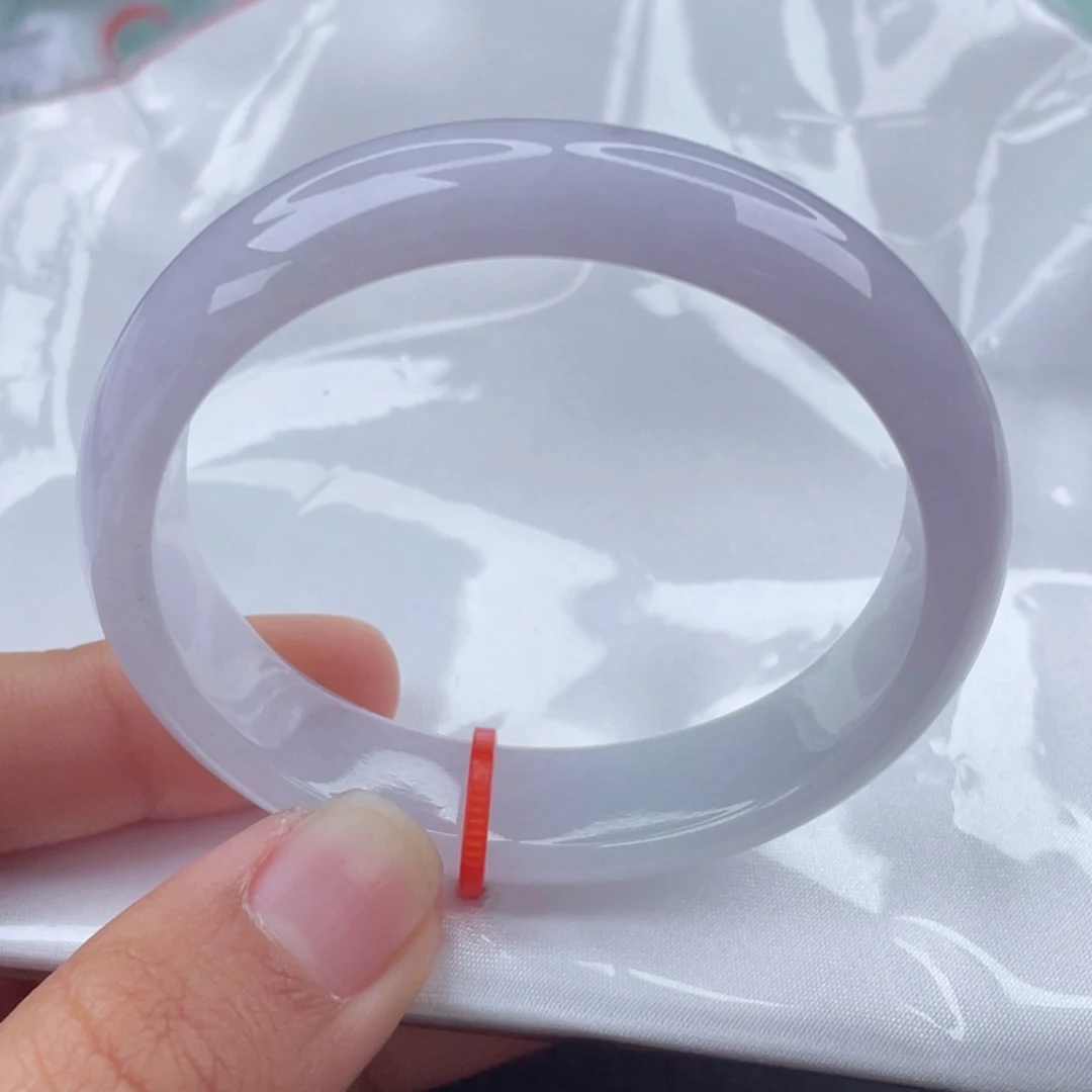 翡翠手镯（贵妃镯）未镶嵌