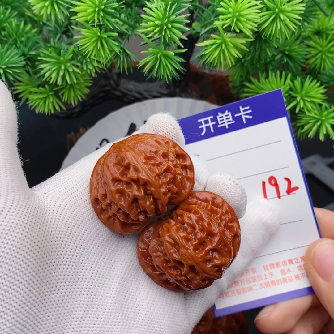 文玩核桃把件40宫灯192