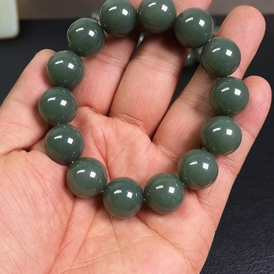 和田玉手串未镶嵌