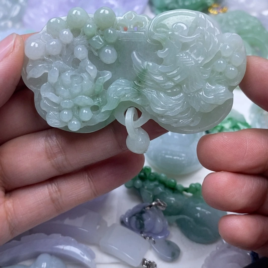 颈饰未镶嵌翡翠翡翠