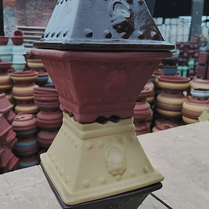 四方斗高11口径18素1黄1棕1黑1共四个瑕