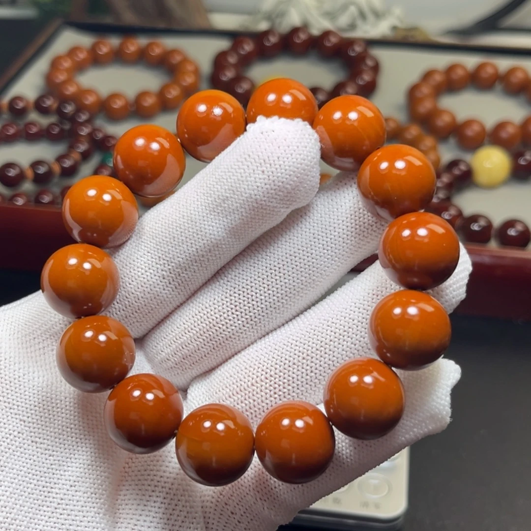 小***涂橄榄核吊坠1.58+树王全品铁核 小孔 微瑕