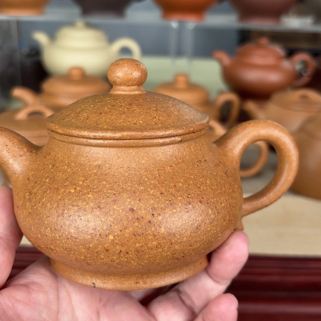 紫砂茶壶遇****3梨皮黄段潘壶230