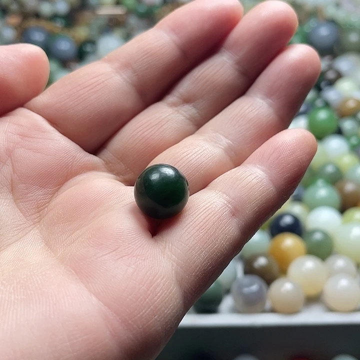 未镶嵌和田玉珠宝奇石杨*薇