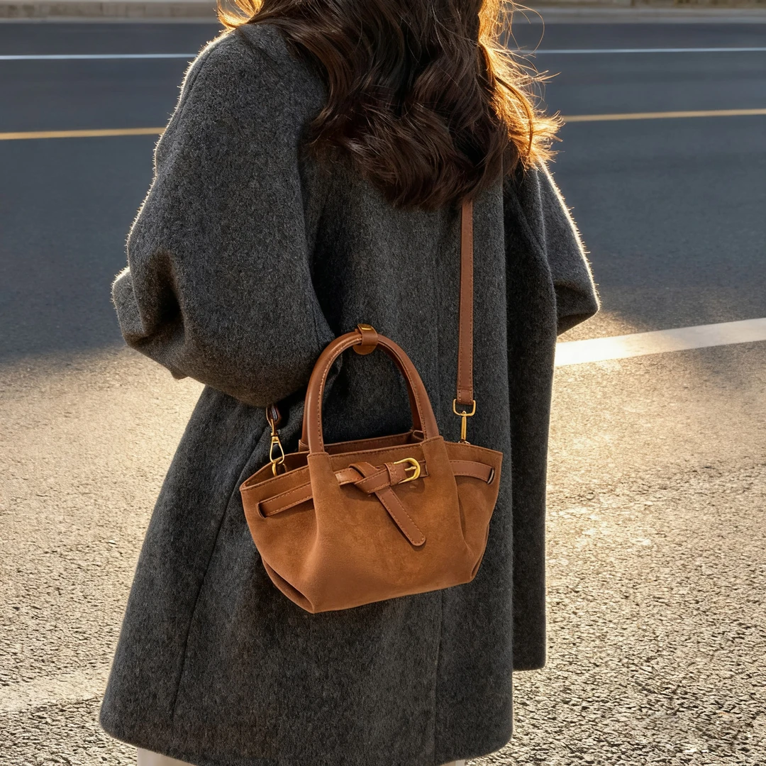 新款麂皮绒简约休闲菜篮子斜挎手提包秋冬精致高质量百搭通勤包包