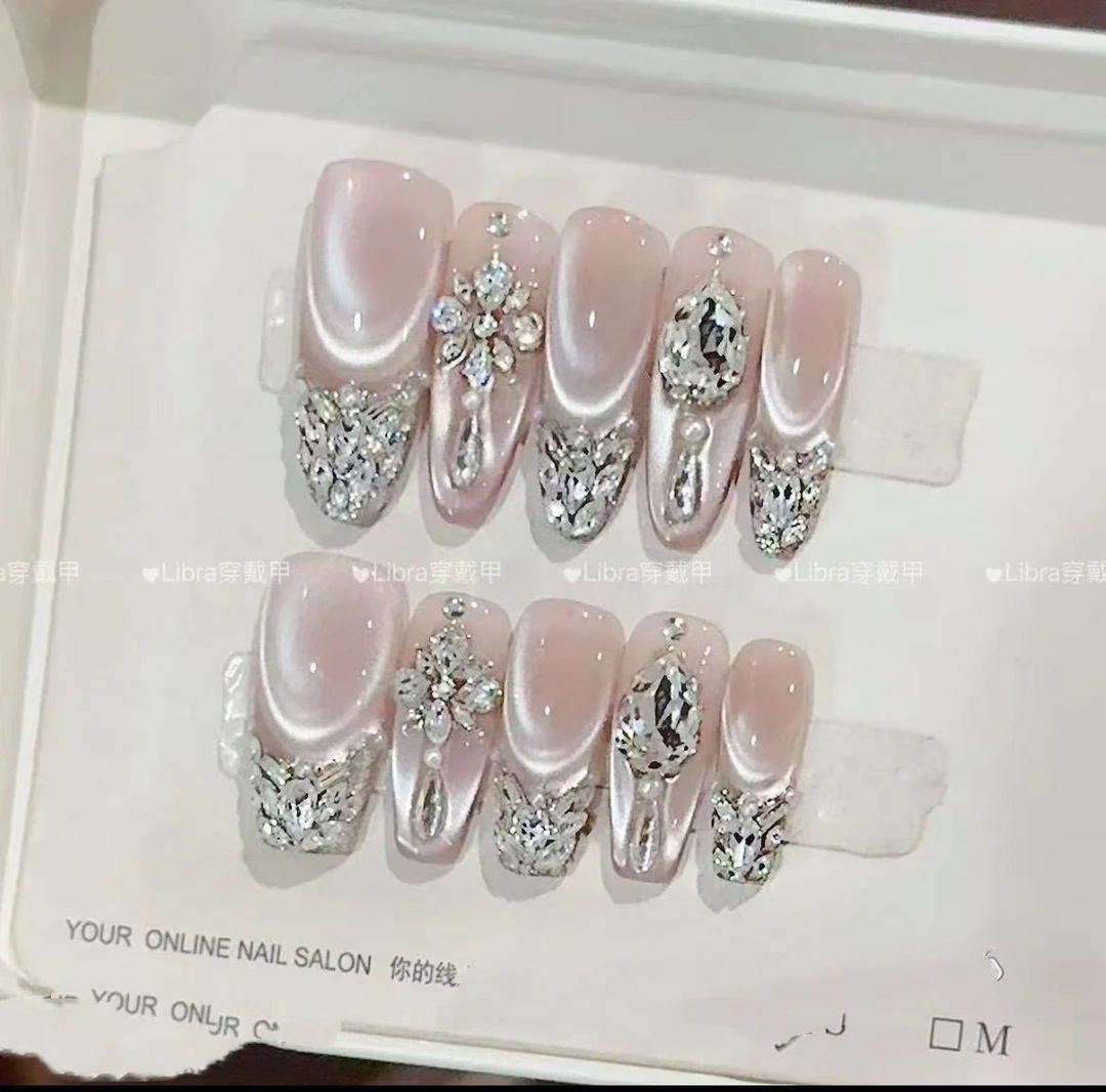 【铂金丝缎】手工穿戴甲10片装可拆卸宠粉爆款气质美甲贴