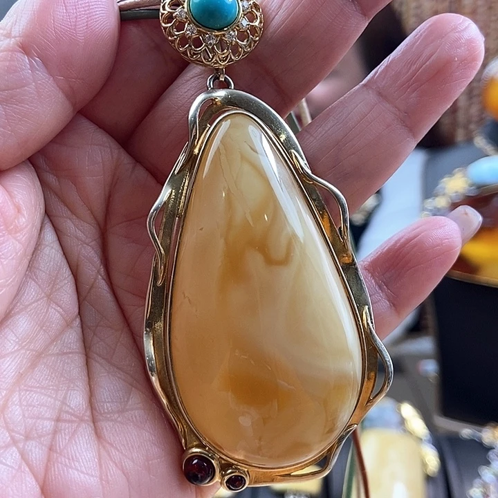 琥珀银S925镶嵌戒指吊坠