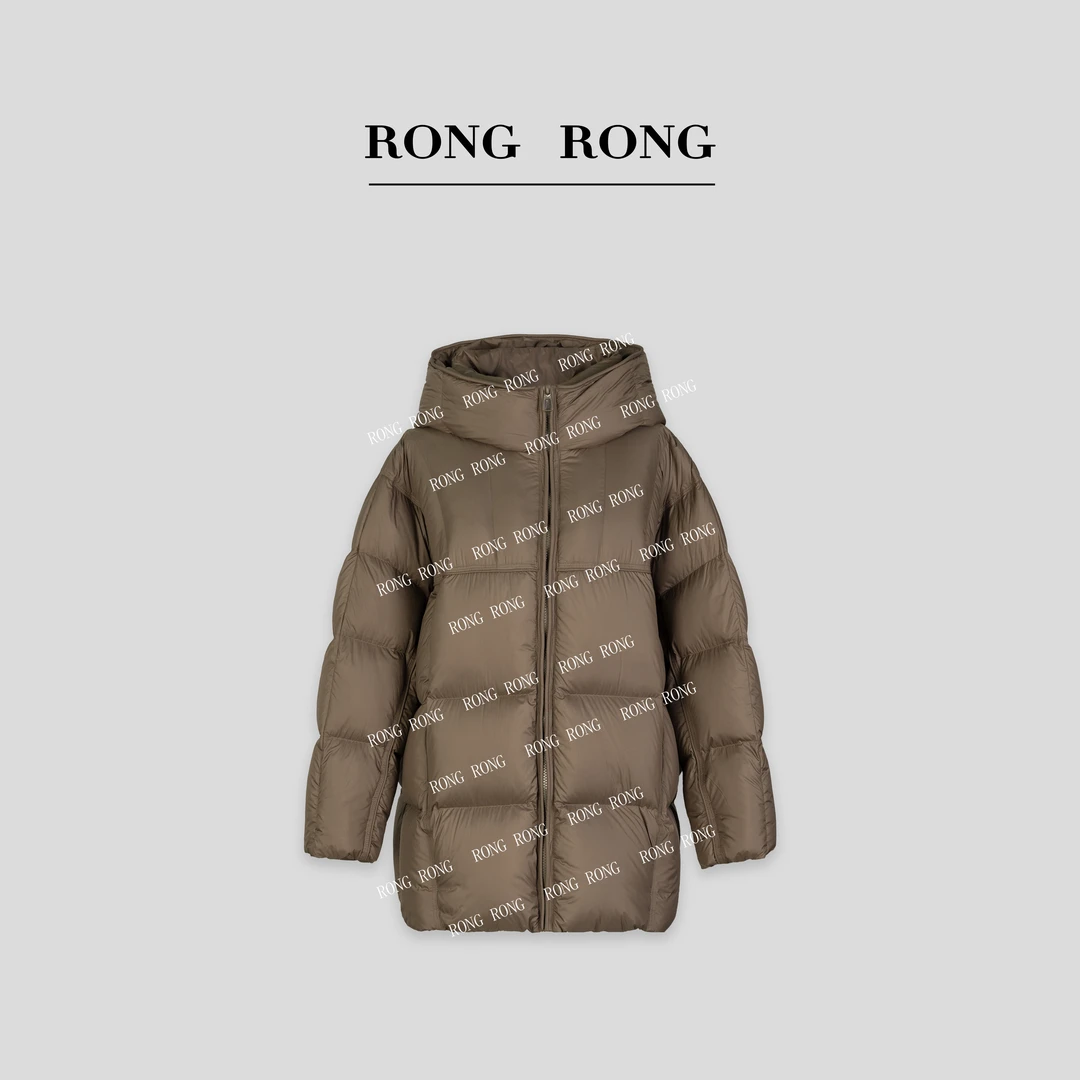 溶溶J【偏光雾屿】RONGRONG 90白鸭绒立领连帽保暖长羽绒服 24WY919