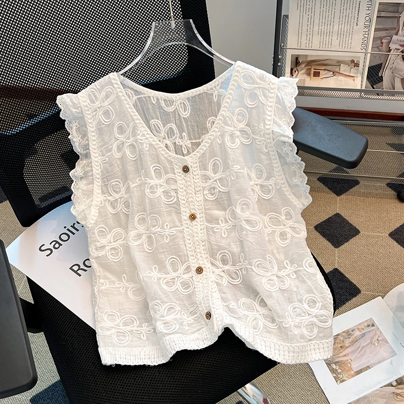 法式气质V领提花无袖衬衫女夏季洋气减龄单排扣背心马甲外搭上衣