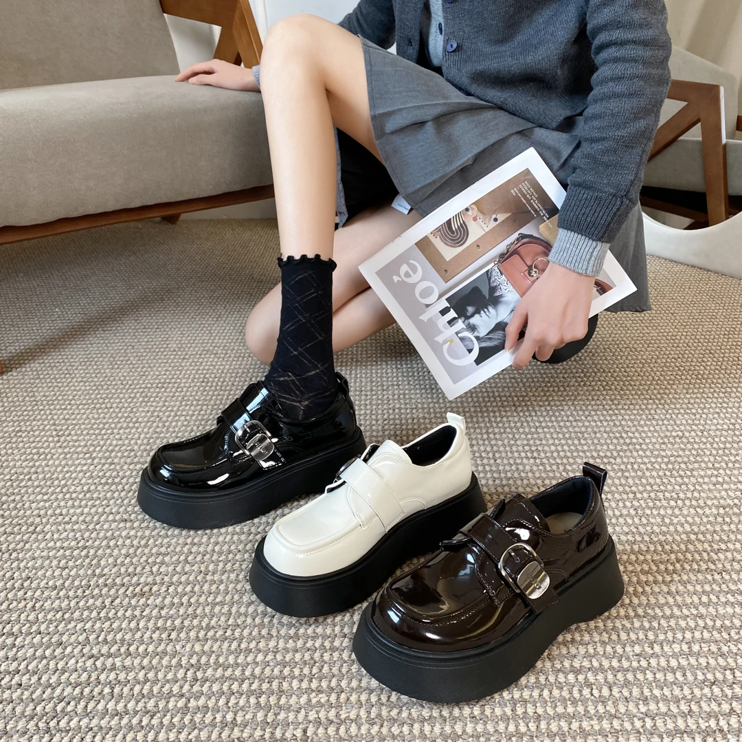 贾不假乐福鞋女2025夏季新款潮流复古风小个子厚底通勤韩系小皮鞋