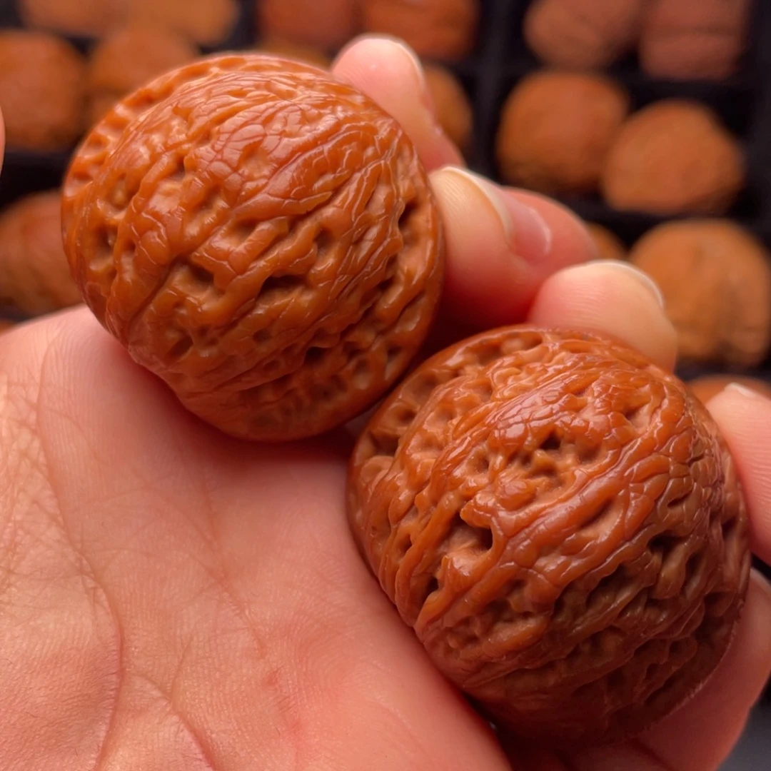 文玩核桃把件秦岭山脉