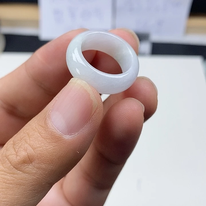 翡翠未镶嵌手镯17.5