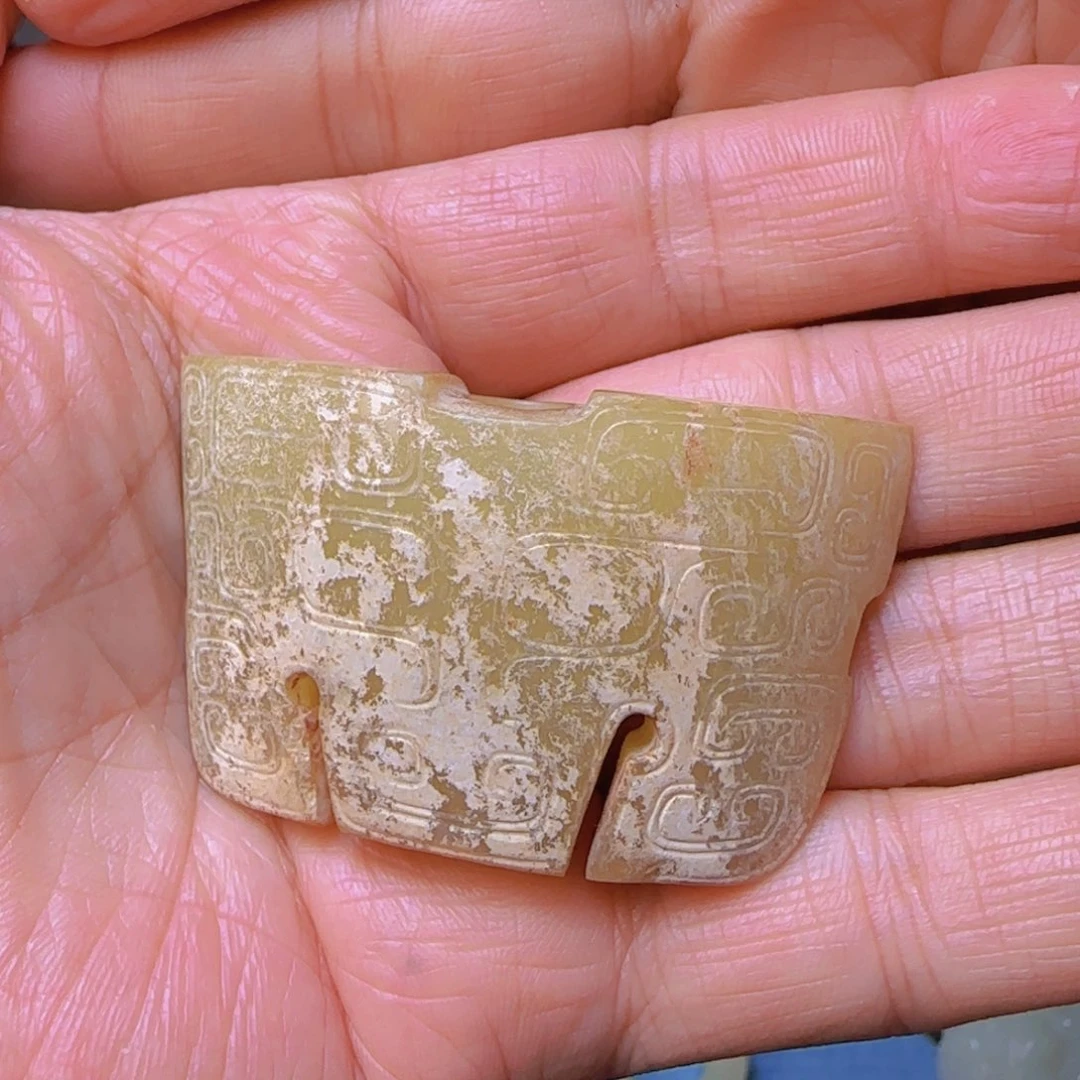 和田玉车挂未镶嵌